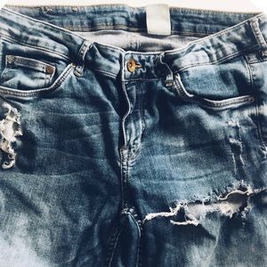 H&M Super Skinny Low Ripped Jeans